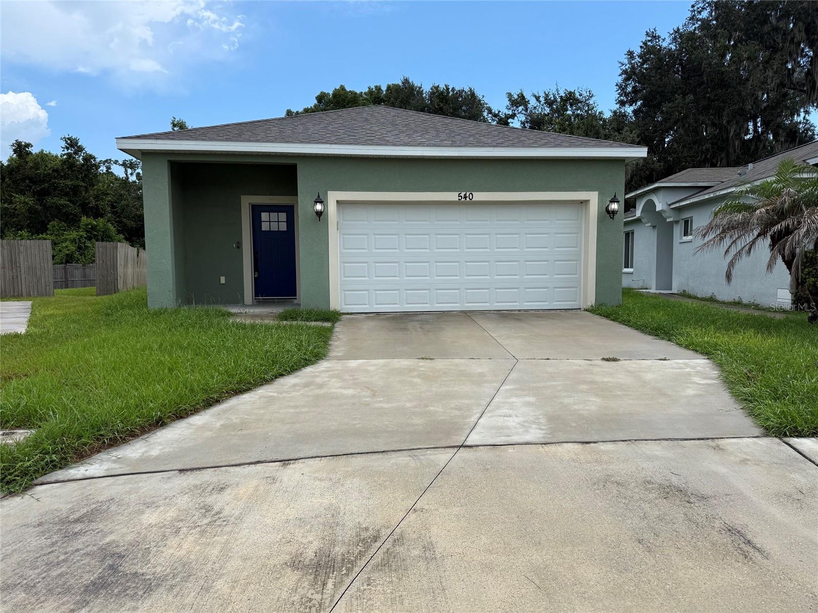 540 Lindsay Anne CT