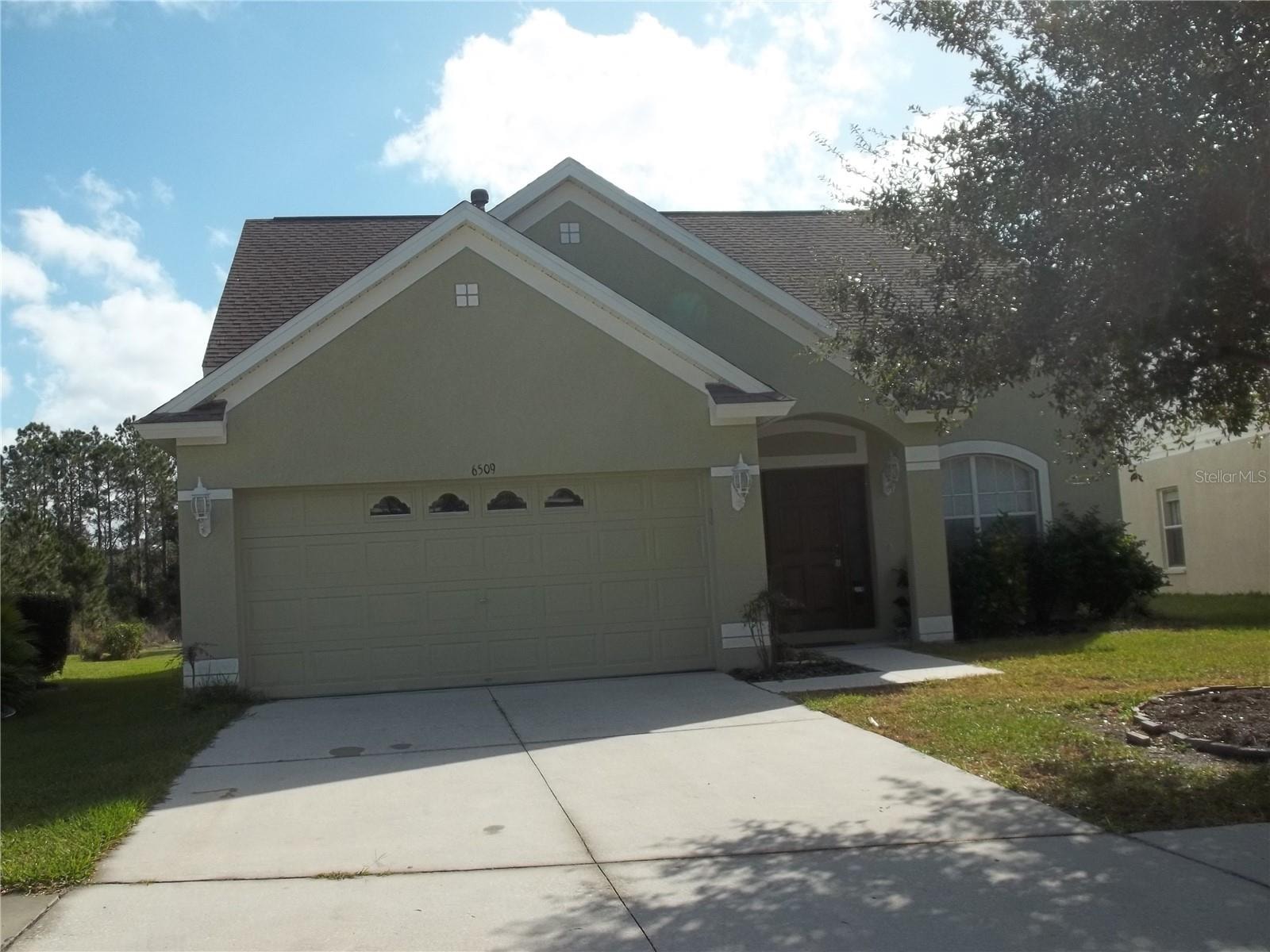 6509 Bridgecrest Dr photo 1
