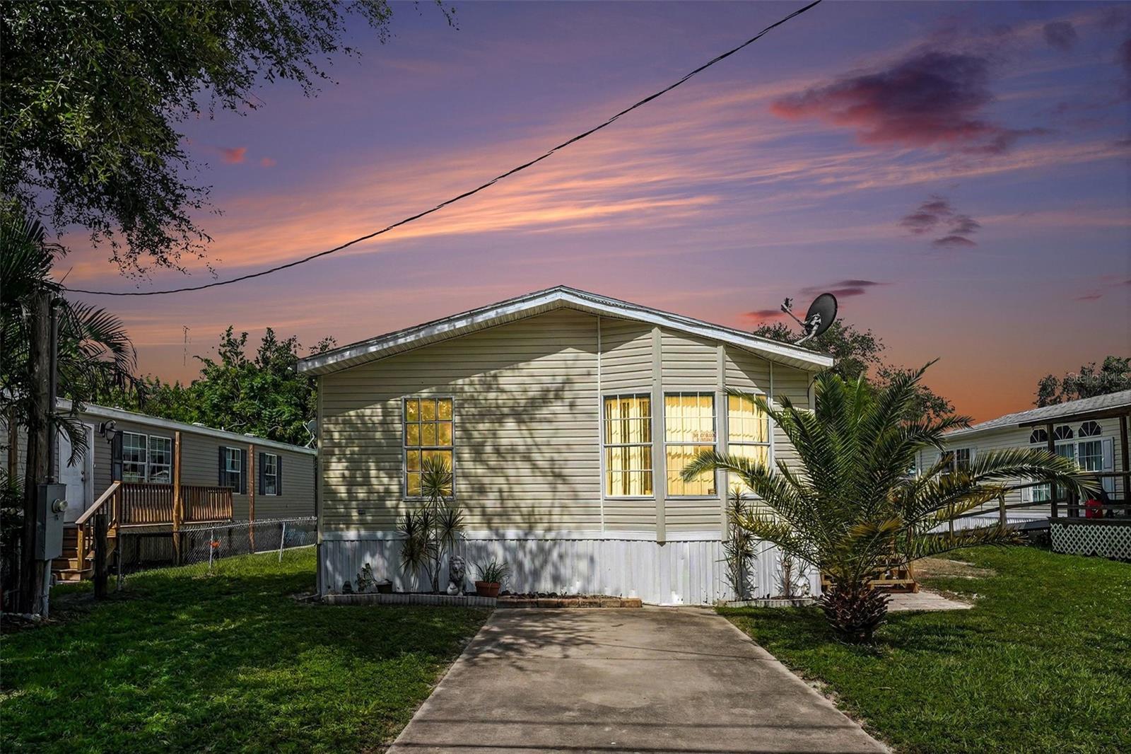 4928 Elizabeth Ave photo 1