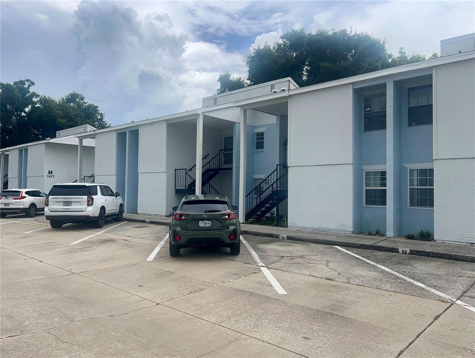 3819 N Oak Dr #I42 photo 1