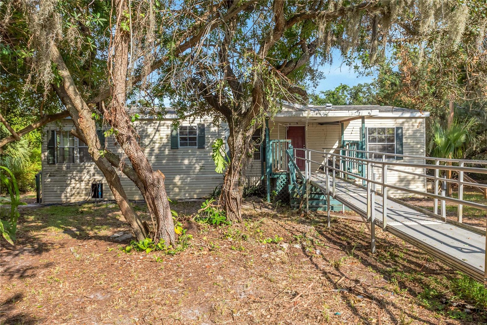 11620 E Bay Rd