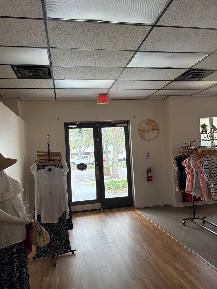 301 W Bay Dr #5