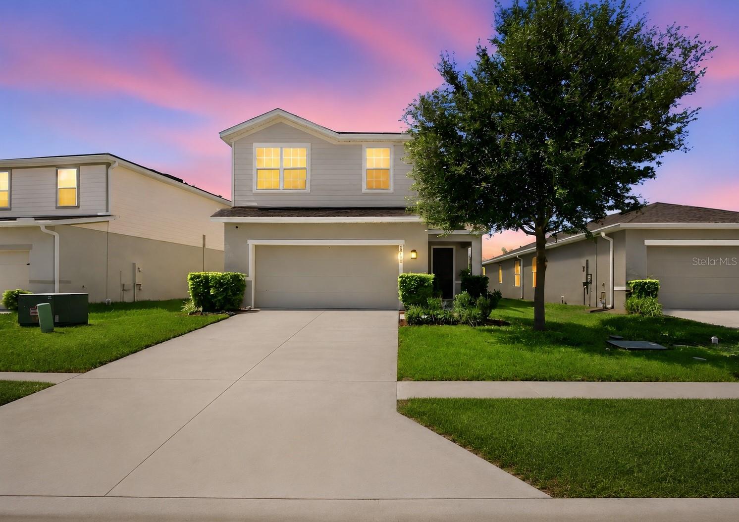 10792 Hawks Landing Dr photo 1