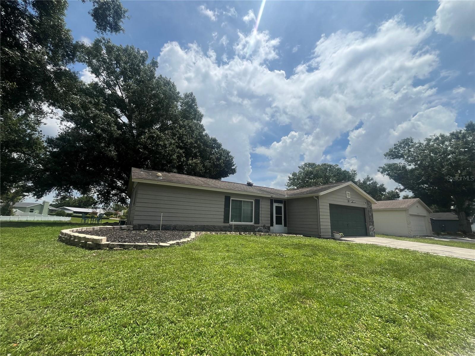12908 Leadwood Dr photo 1