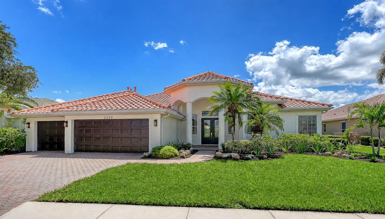 2729 Harvest Dr