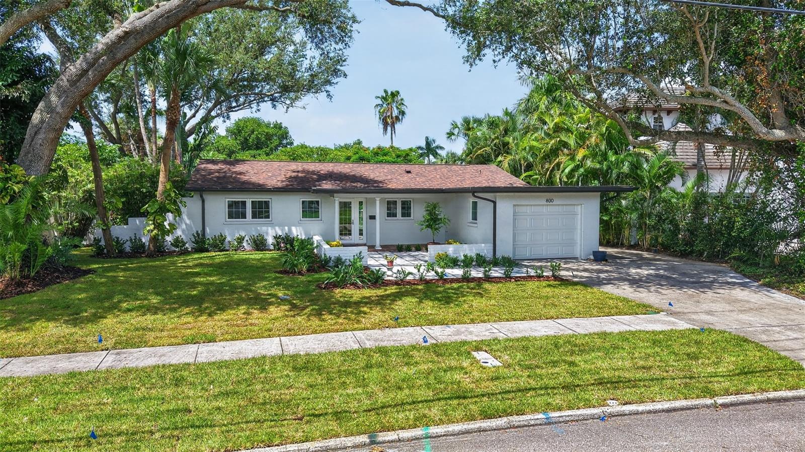 800 Cordova Blvd NE photo 1
