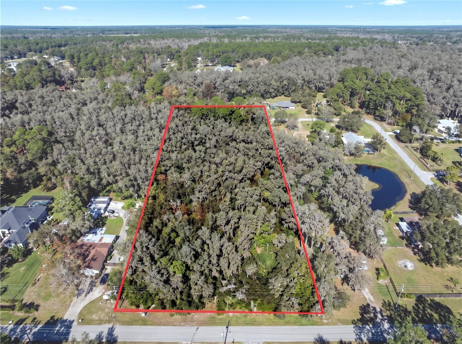 32-26-18-0010-00000-0560 Country Ln photo 1