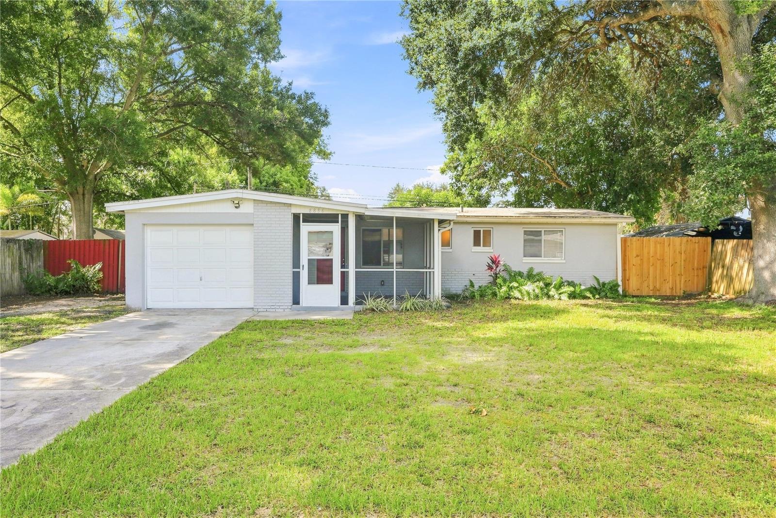 8836 79th Pl photo 1