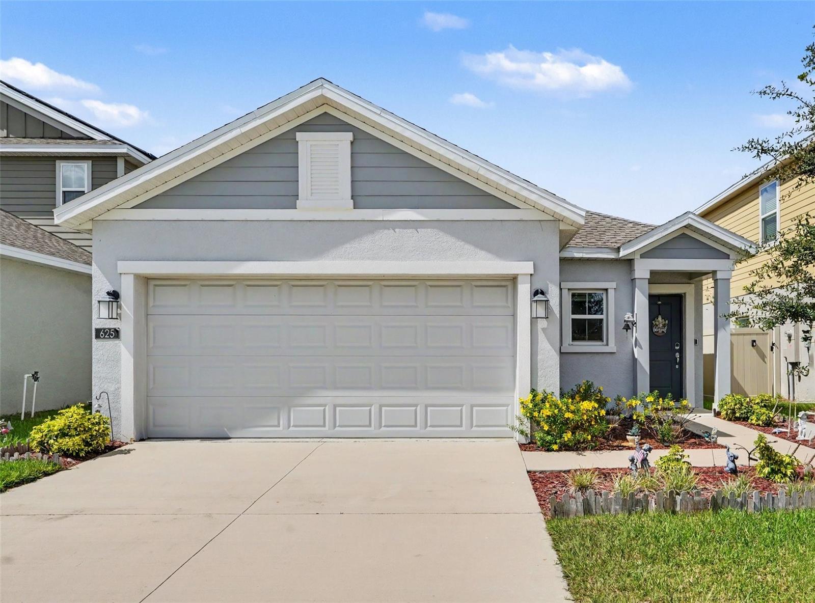 625 Trotters Dr photo 1