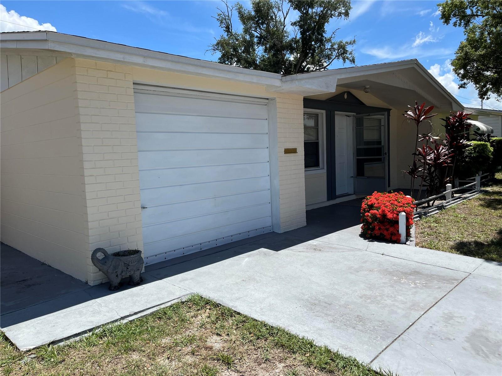3632 Pensdale Dr