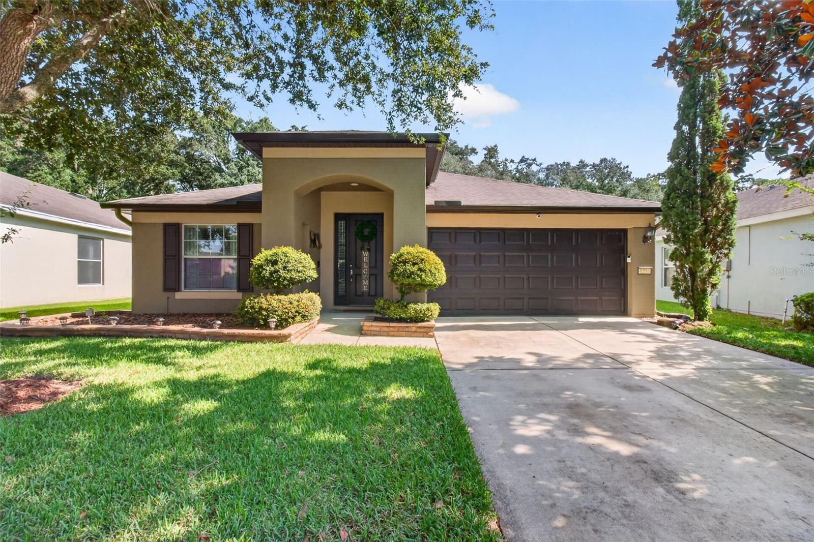 1234 Hill Flower Dr photo 1