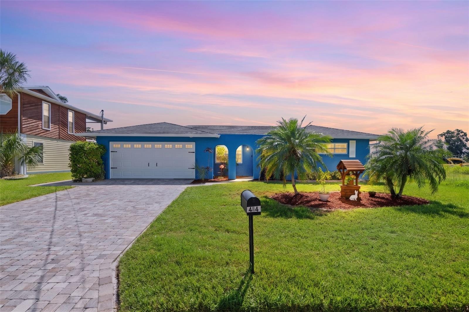 4114 Orchid Dr photo 1