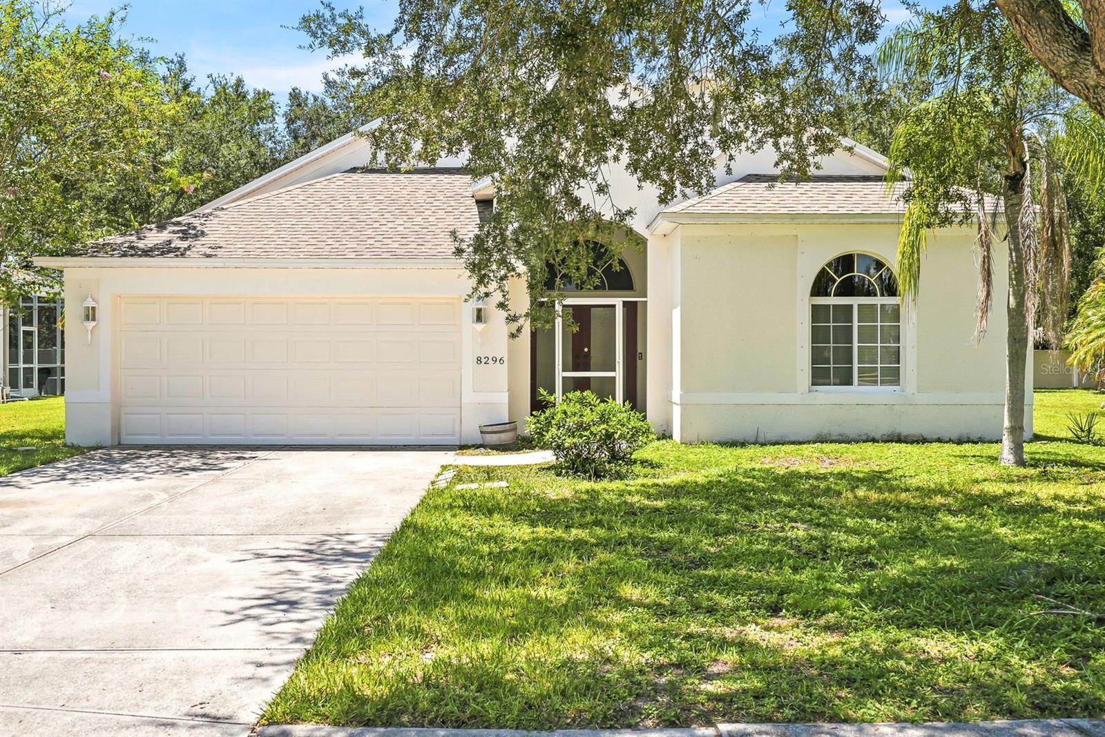 8296 47th Street Cir E photo 1