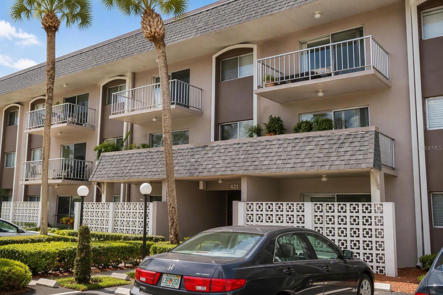 4610 W Gray St #307 photo 1