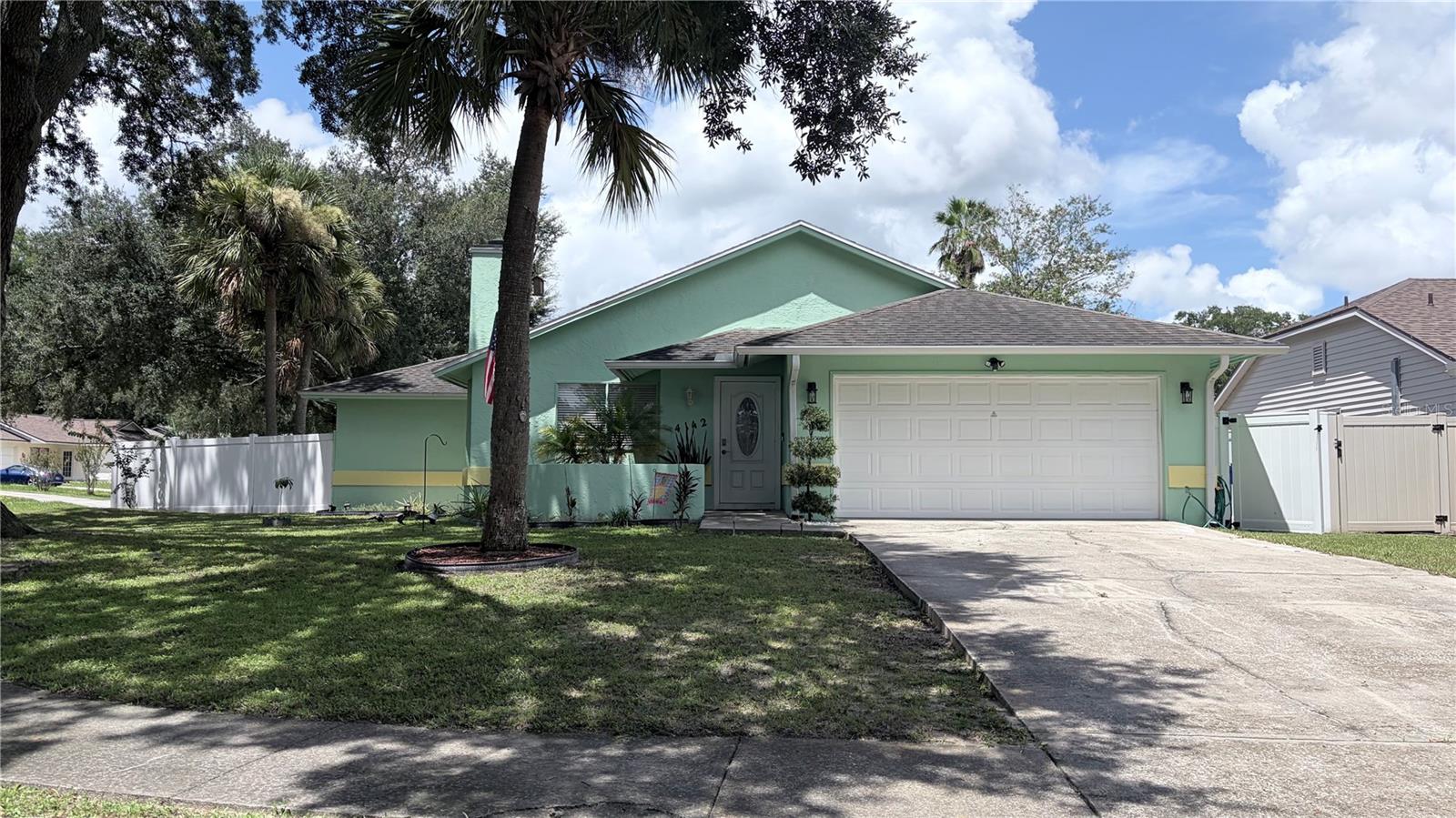 4142 Yellowwood Dr