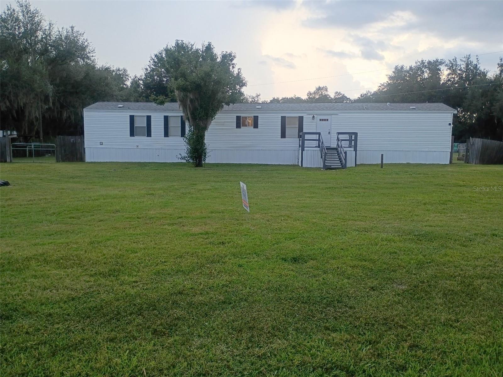6910 Brookridge Trl photo 1