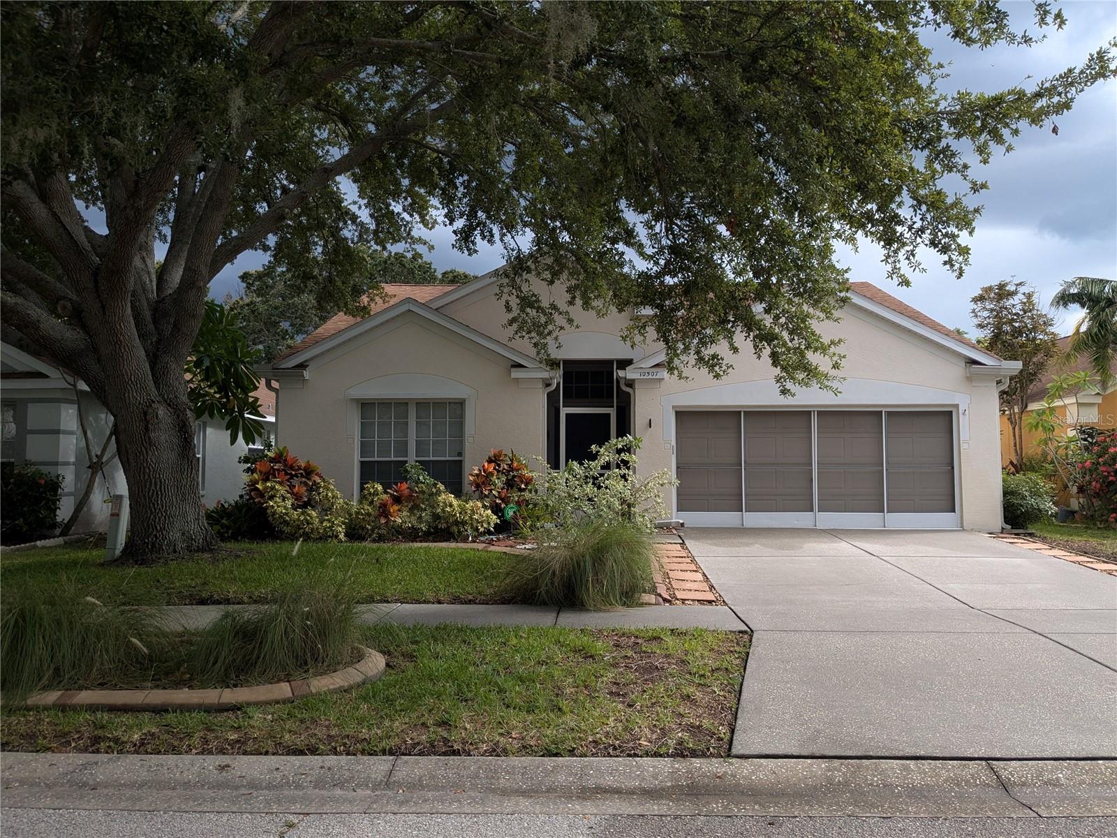 10507 Walker Vista Dr photo 1