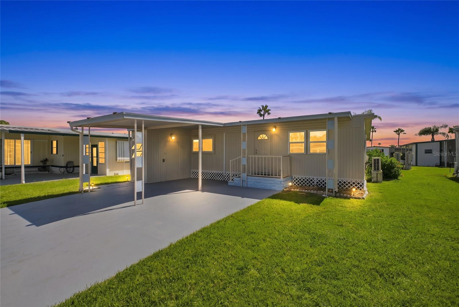 10912 Justice Dr photo 1