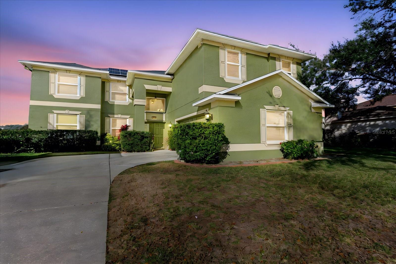 2717 Avon River Dr photo 1