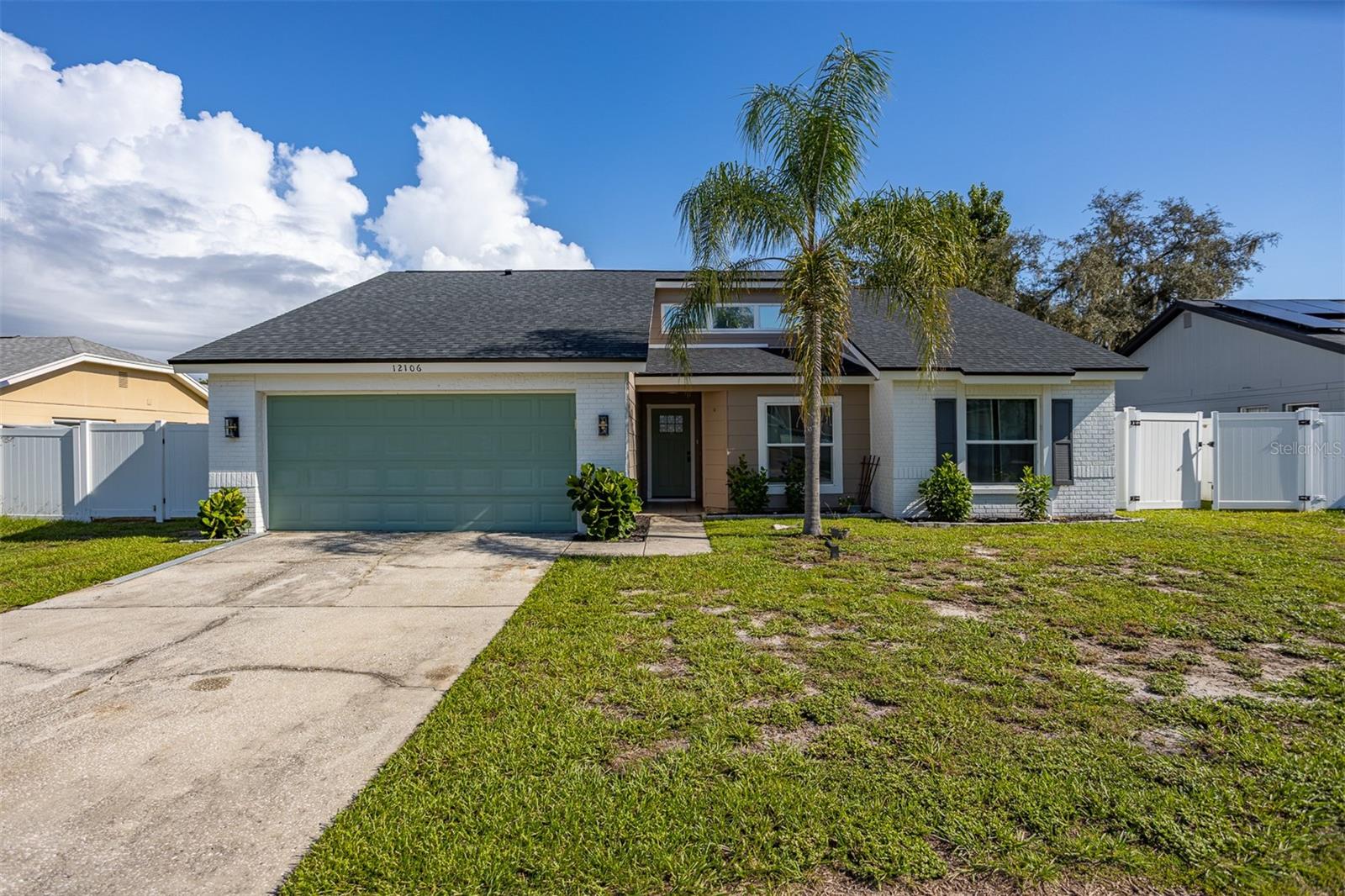 12106 Clearbrook CT photo 1