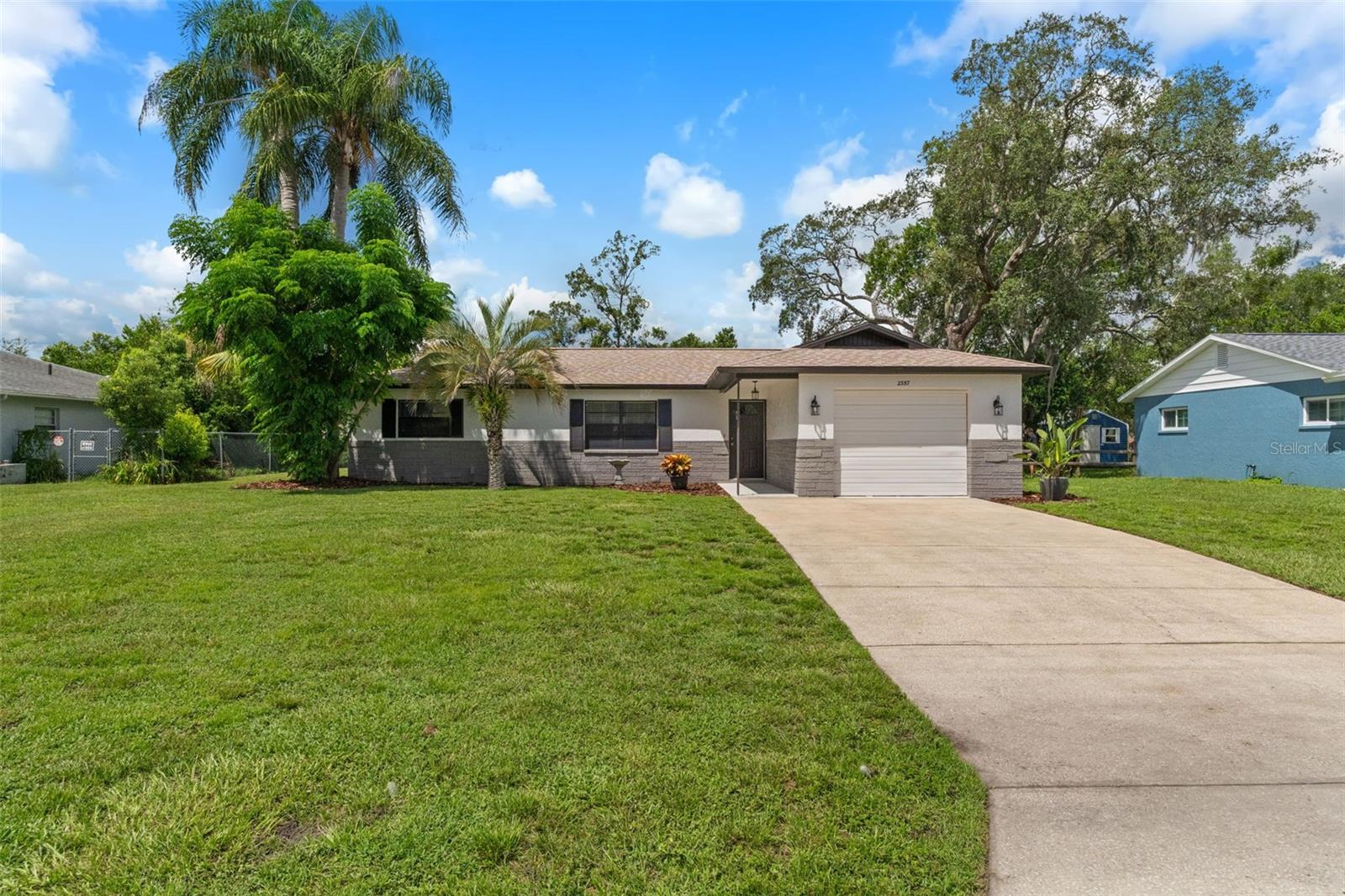 2357 Giovanni Ave photo 1