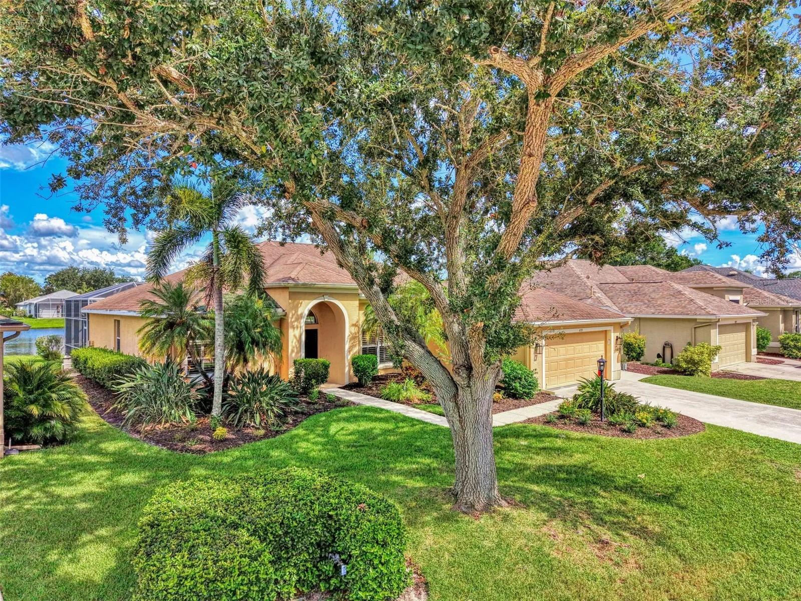 6721 Carlyle Ln photo 1