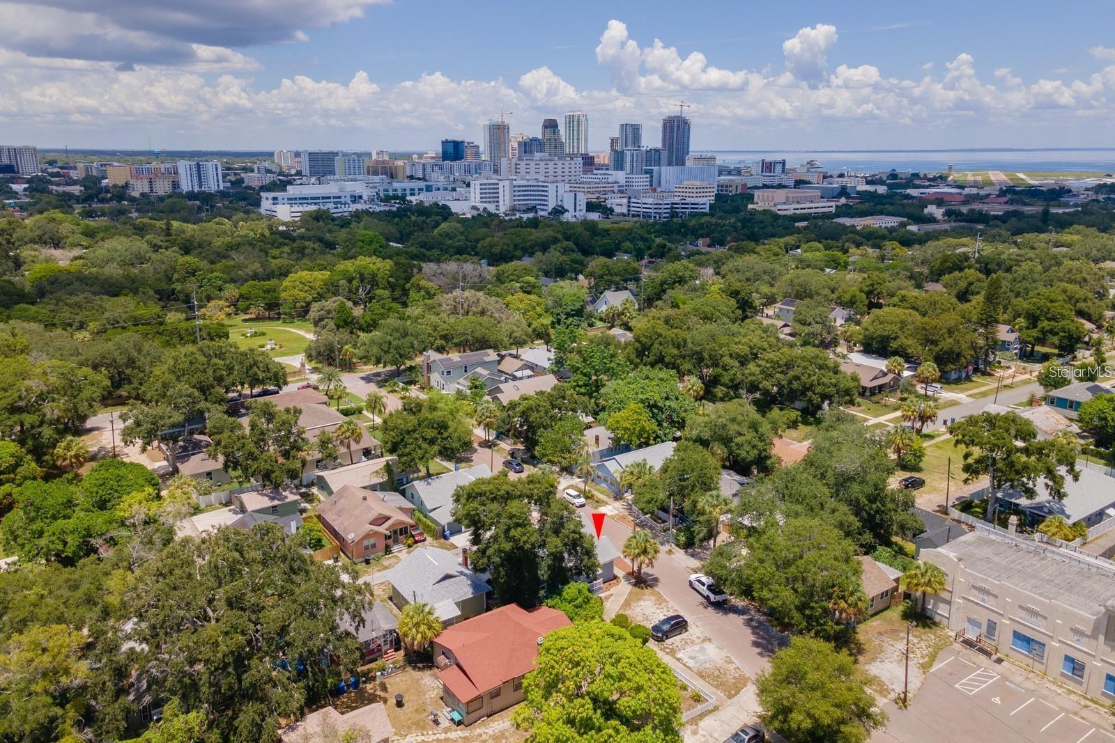 1145 Highland St S