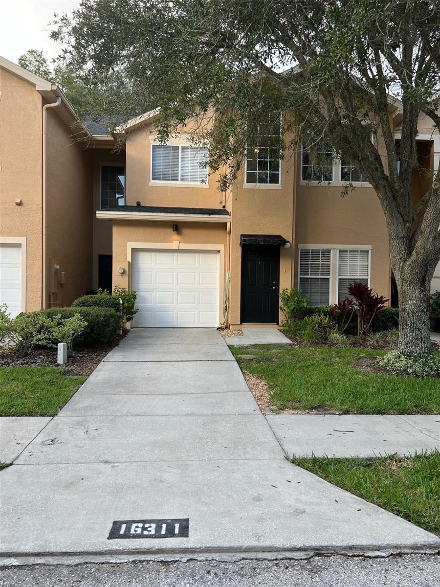 16311 Parkstone Palms CT photo 1