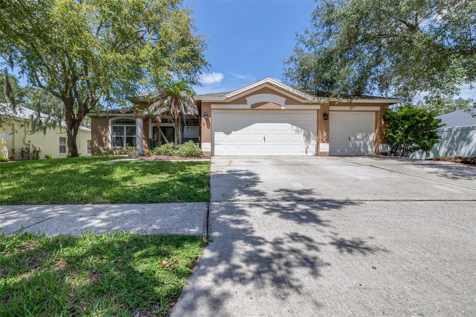 17012 Falconridge Rd