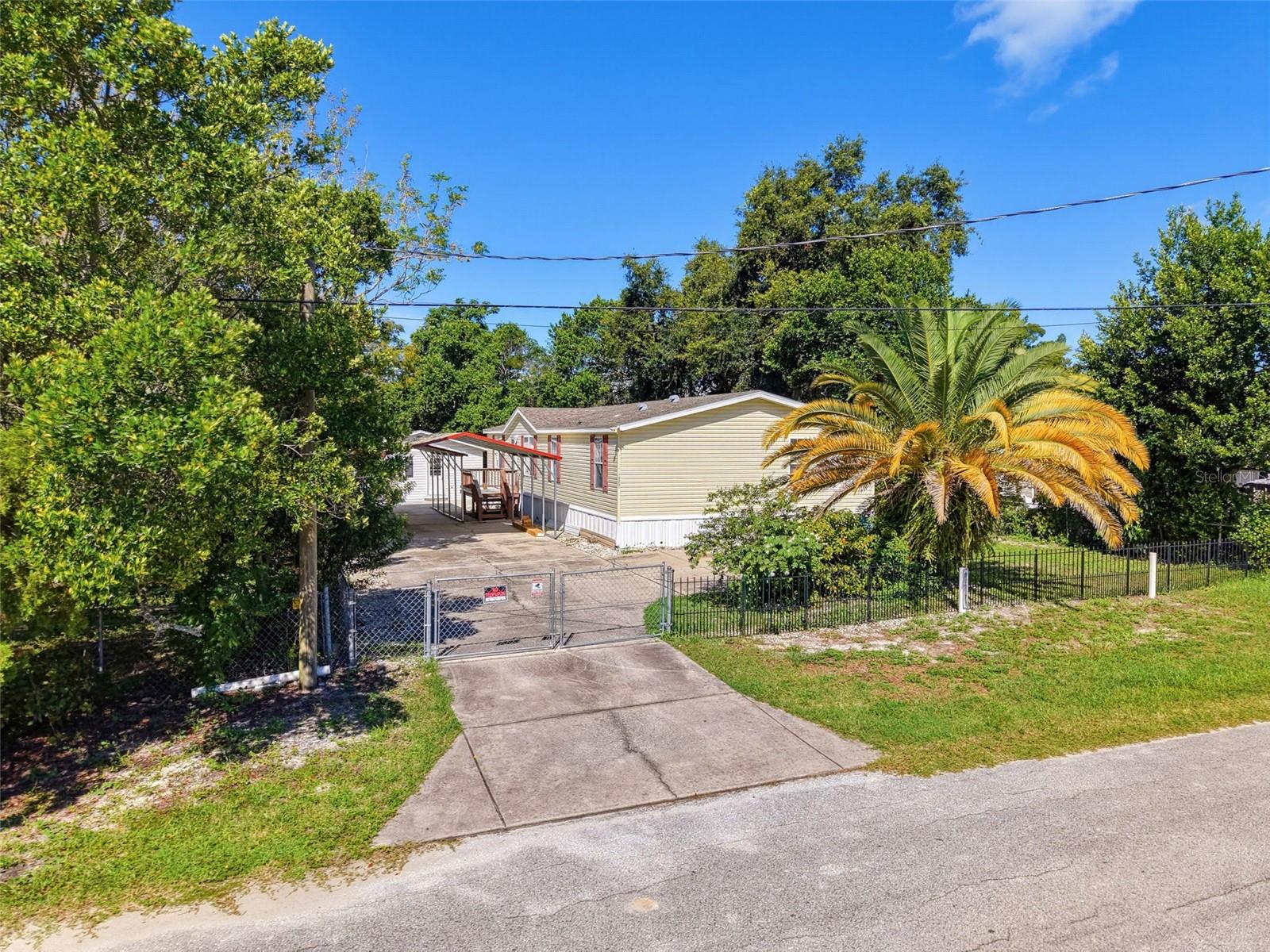 13231 Lauderdale St photo 1