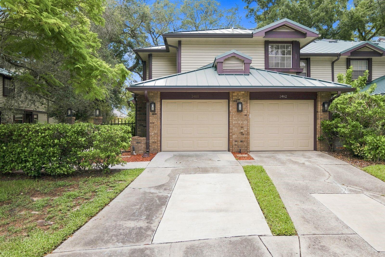 1460 Mahogany Ln photo 1