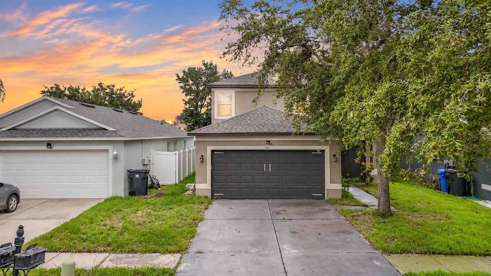 7931 Carriage Pointe Dr photo 1
