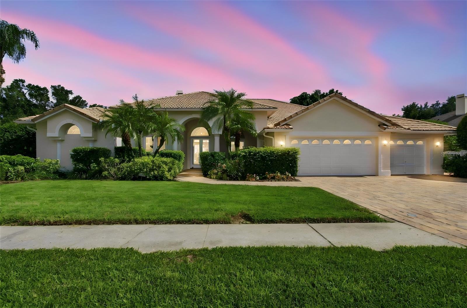 3626 Swans Landing Dr photo 1