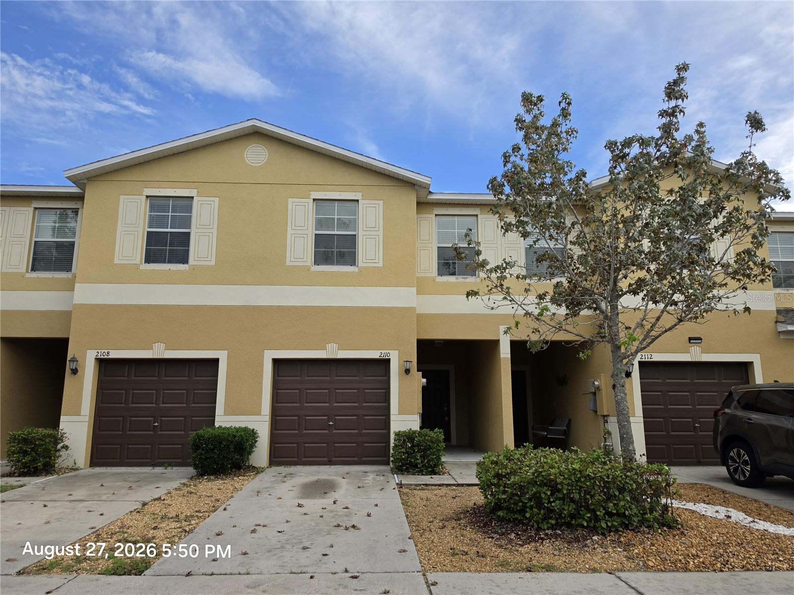 2110 Golden Falcon Dr photo 1