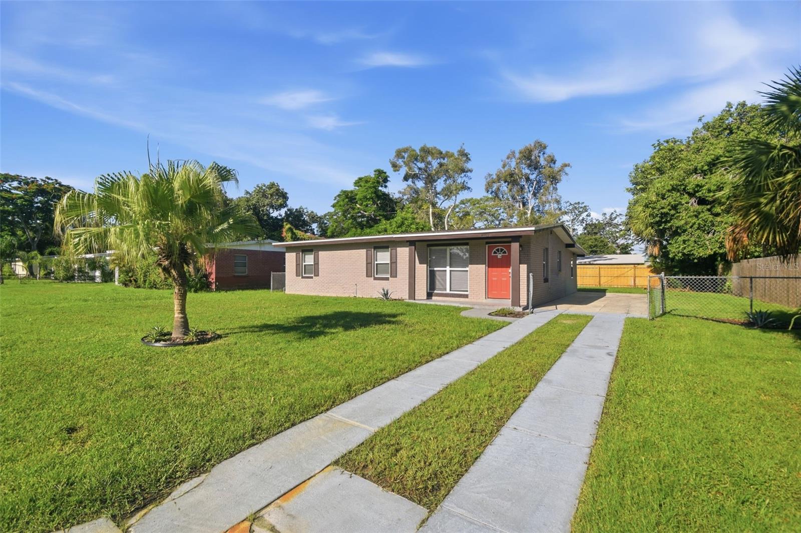4359 Neptune Dr SE