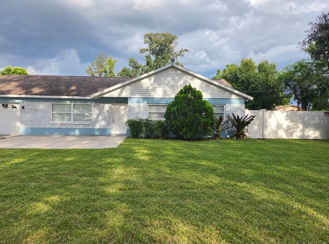 8601 Twin Lakes Blvd