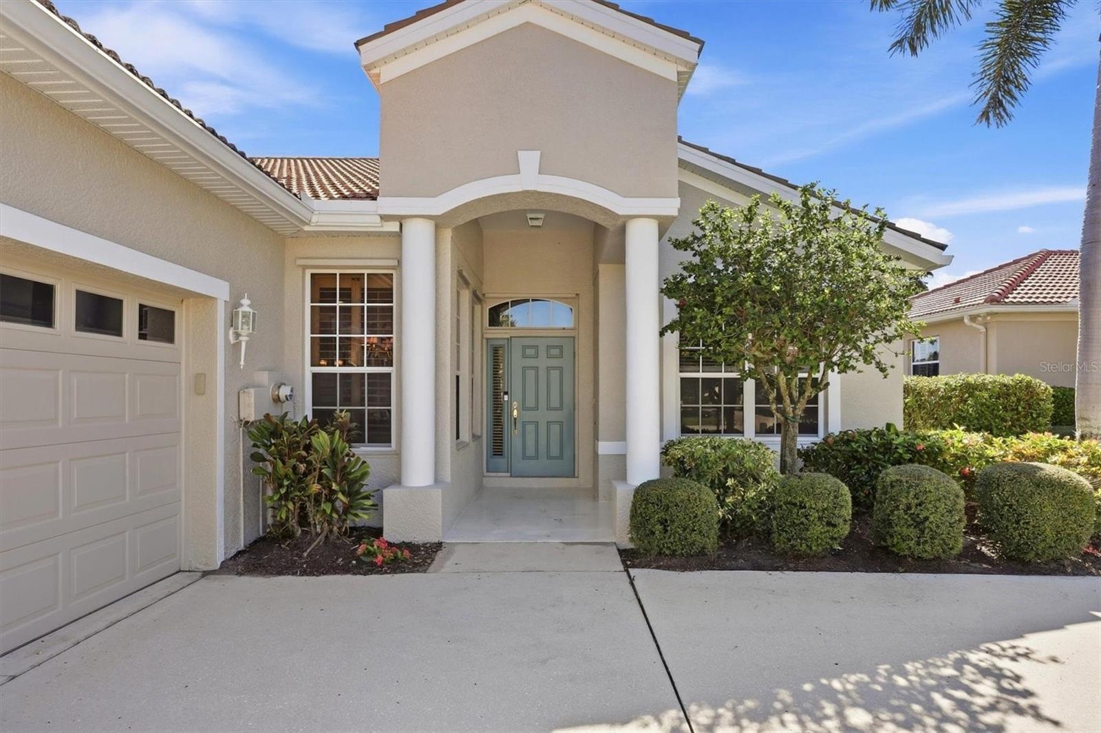 8138 Victoria Falls Cir