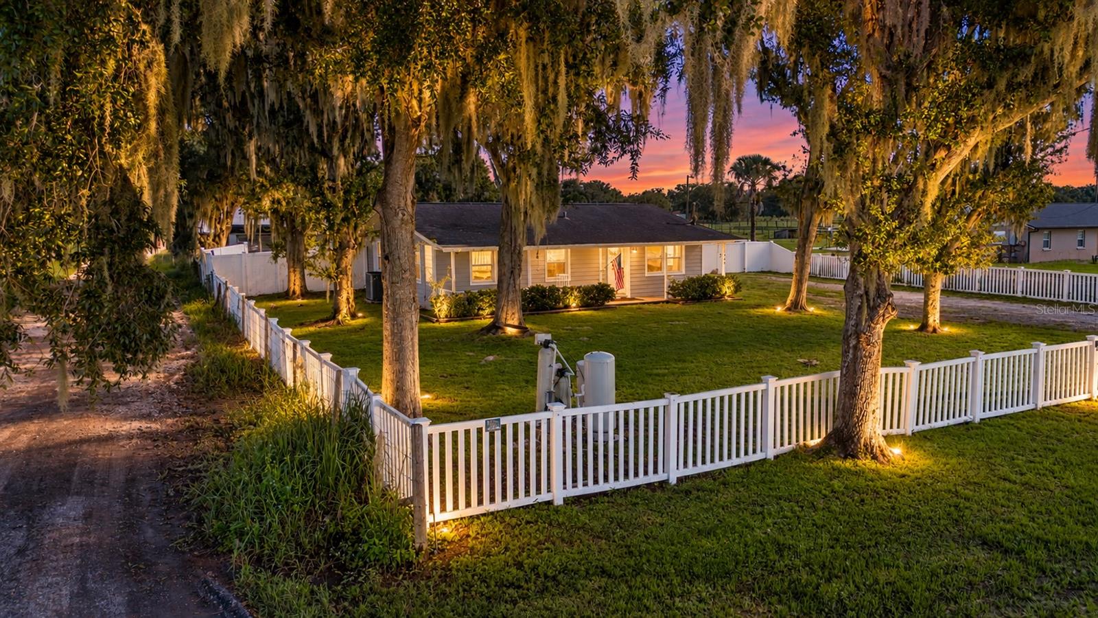 330 Moccasin Hollow Rd