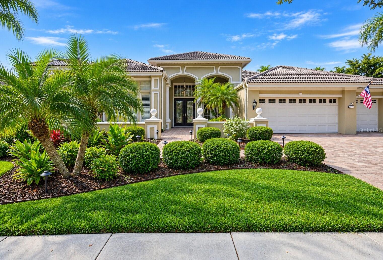9108 Woodridge Run Dr
