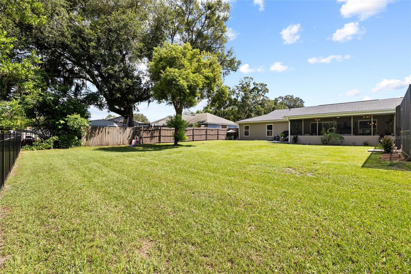 7231 Woodbrook Dr