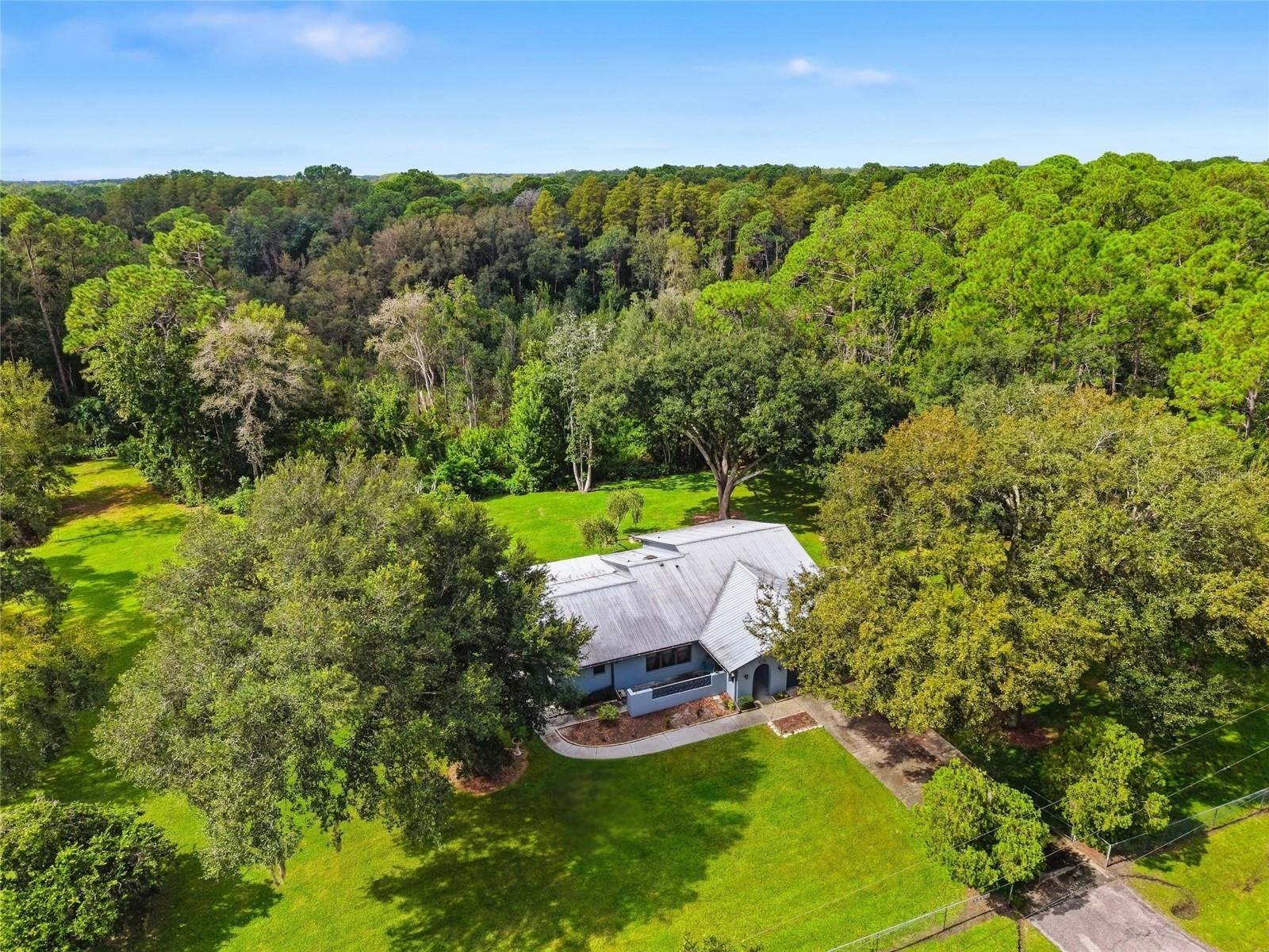 28434 Sonny Dr