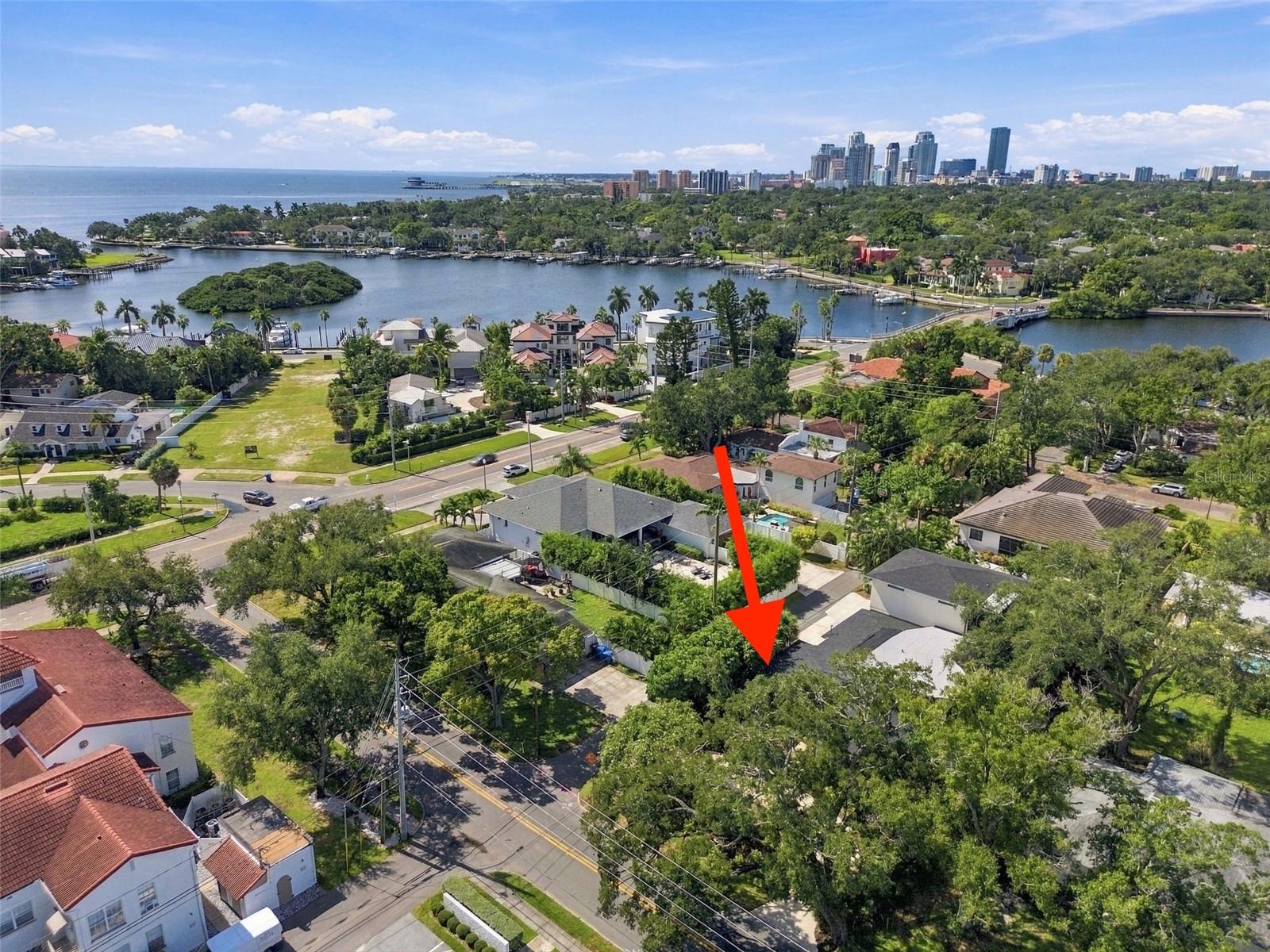100 Monterey Blvd NE