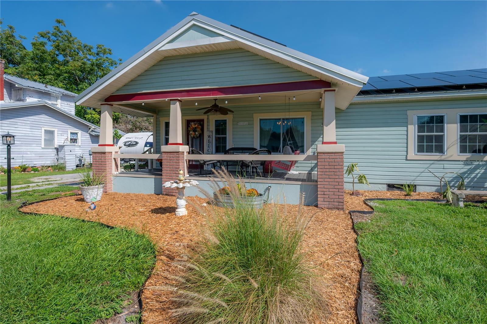 203 W Frierson Ave