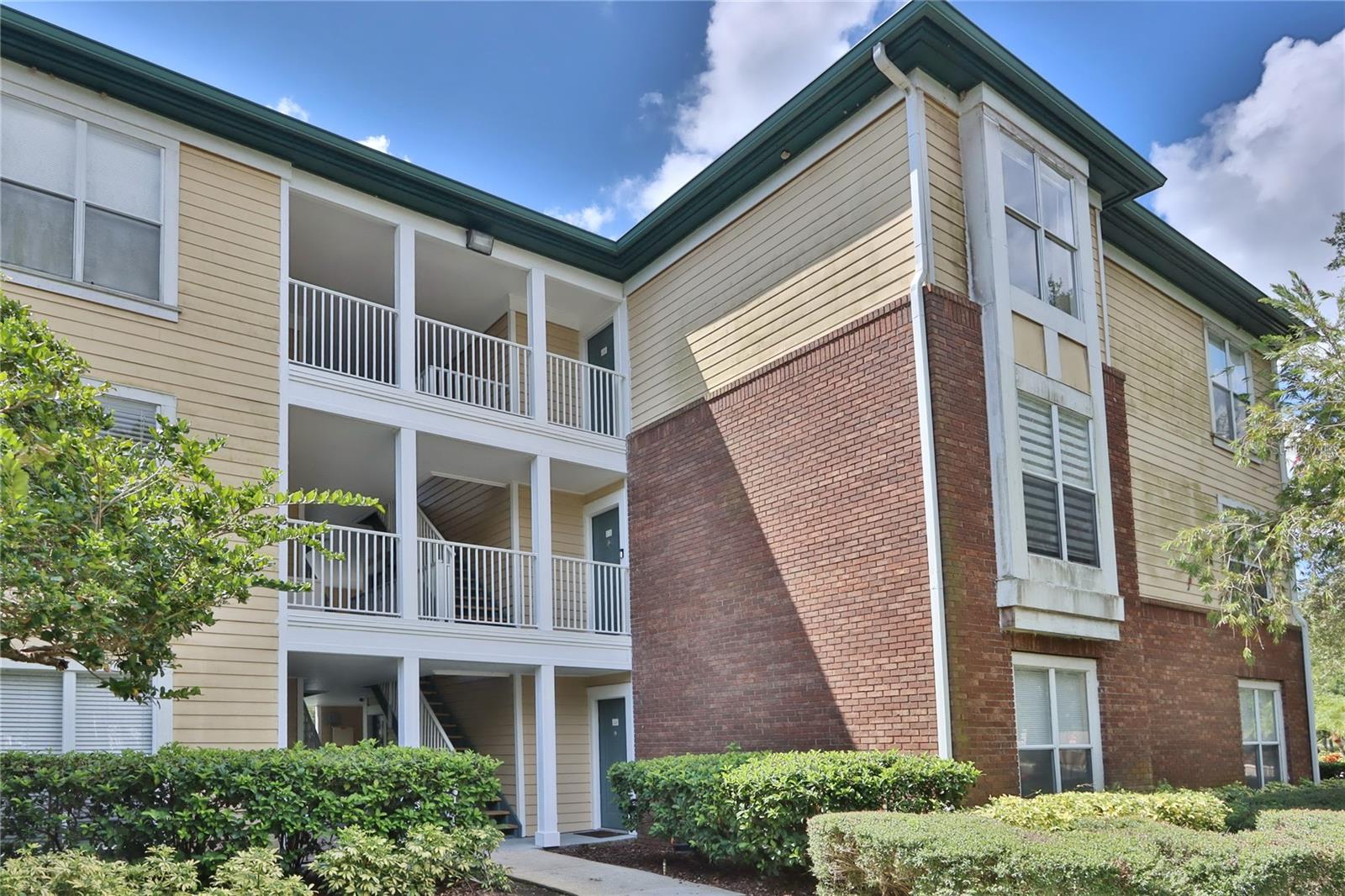 10110 Winsford Oak Blvd #618 photo 1