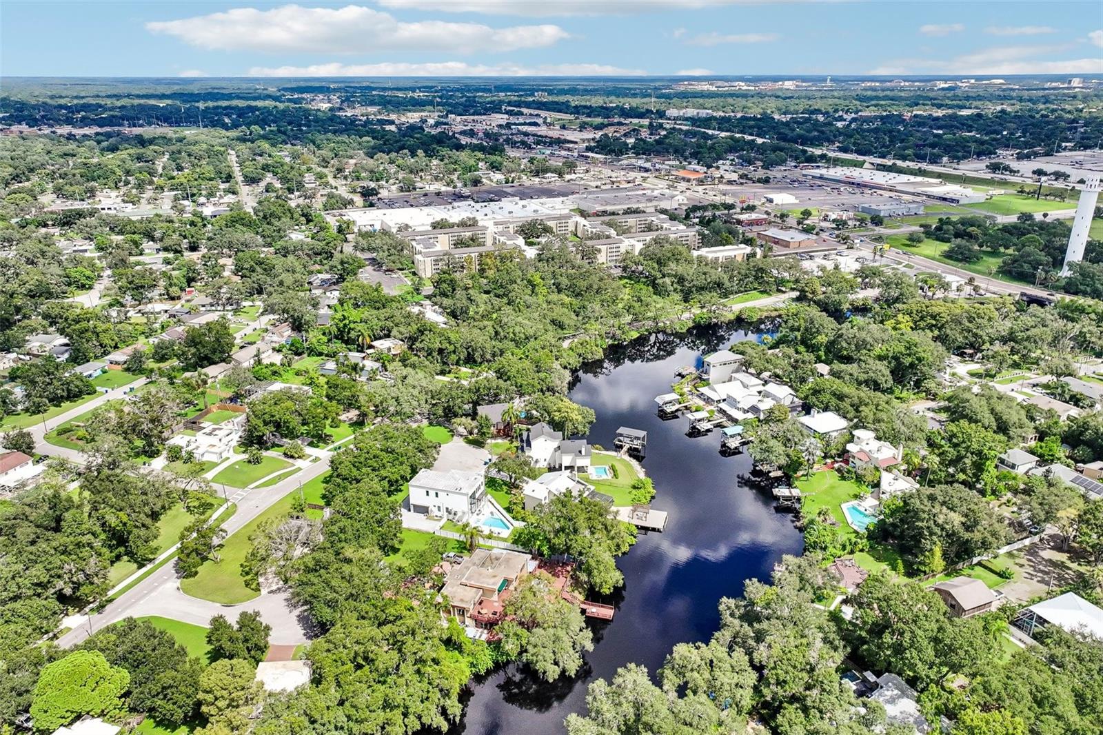 8103 N River Shore Dr