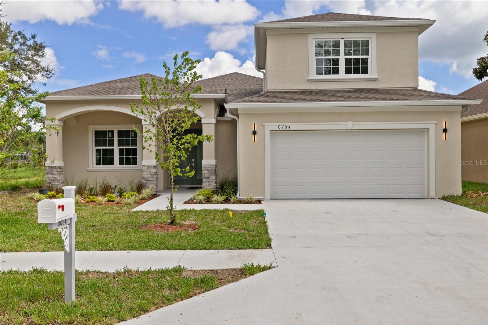 10704 Banfield Dr