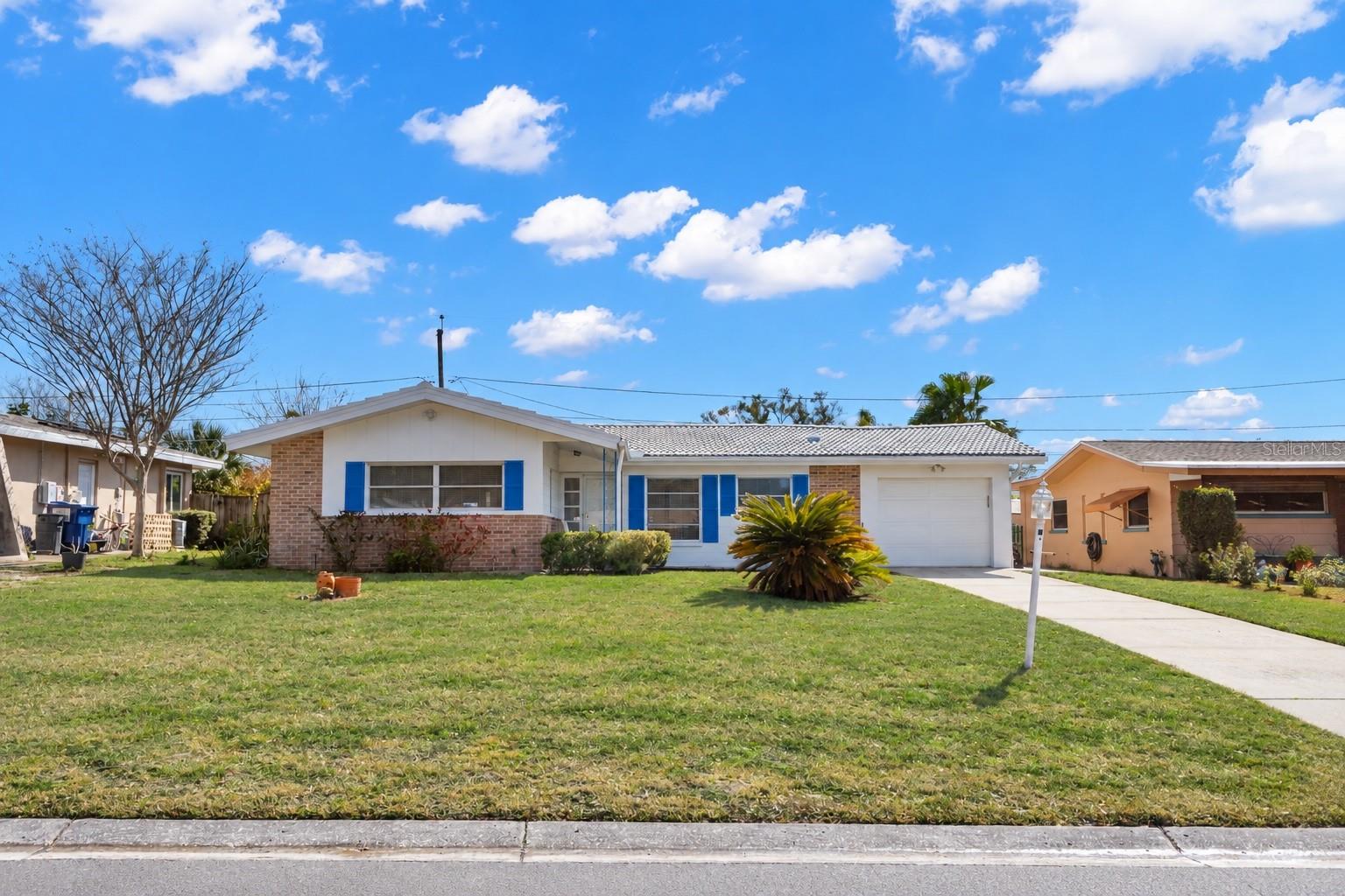 2019 High Ridge Dr photo 1