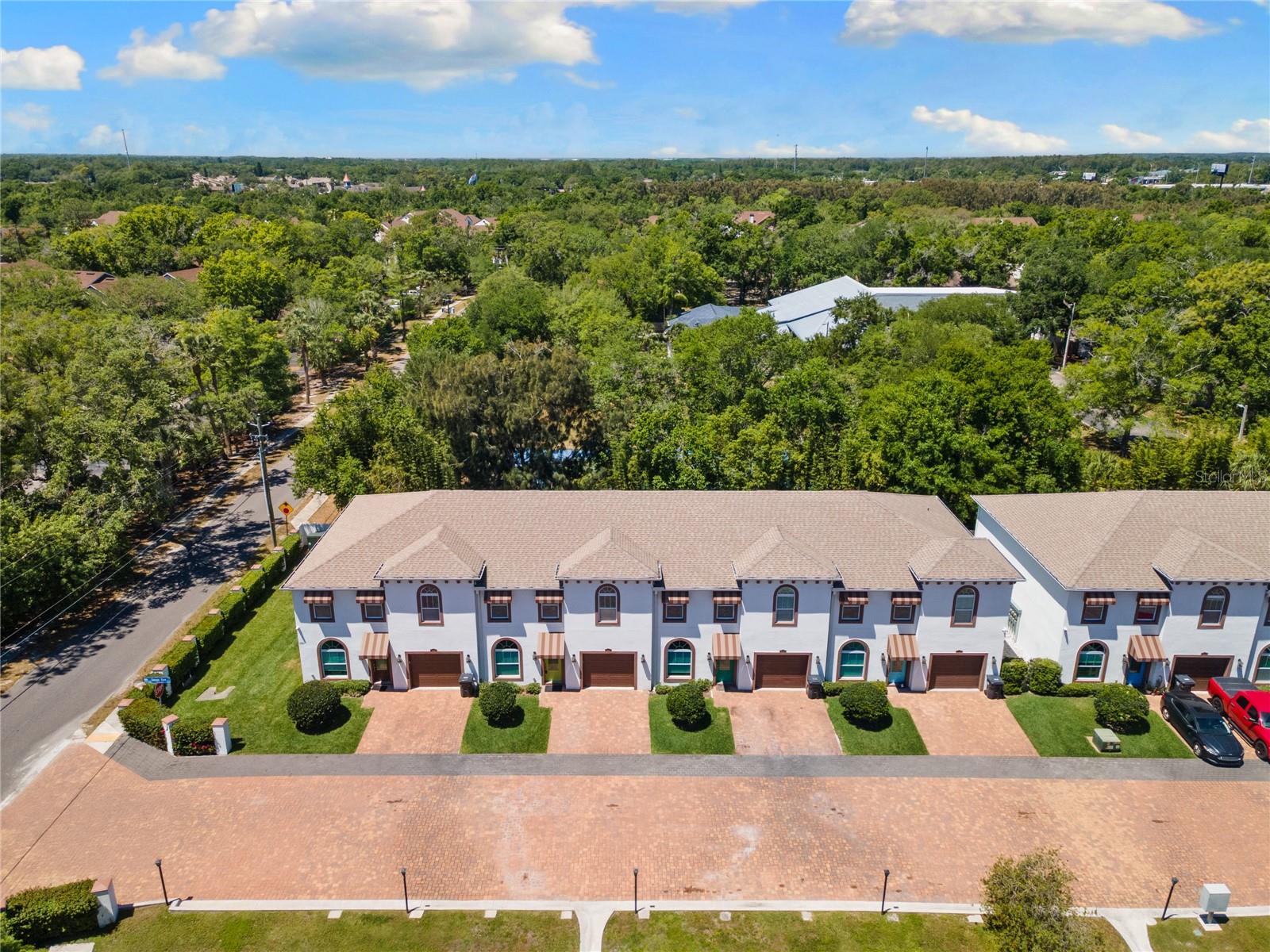 8702-8708 Kenyon View CT