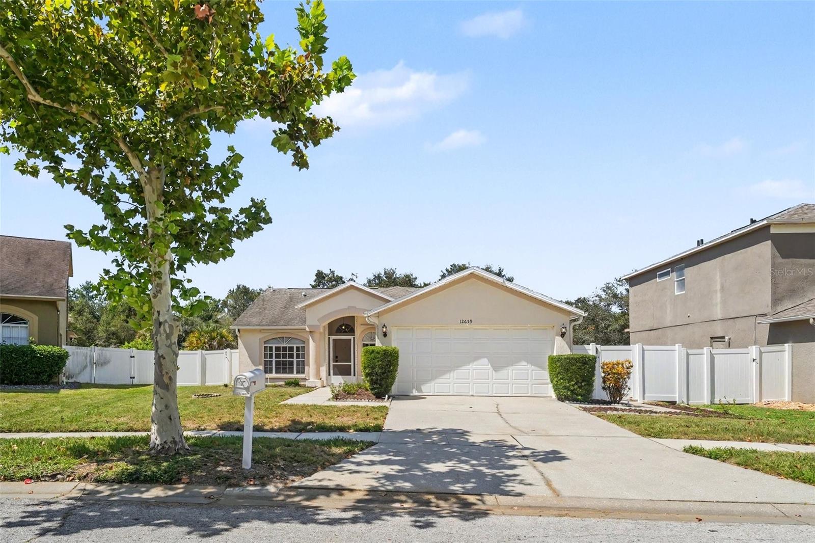 12659 Longcrest Dr