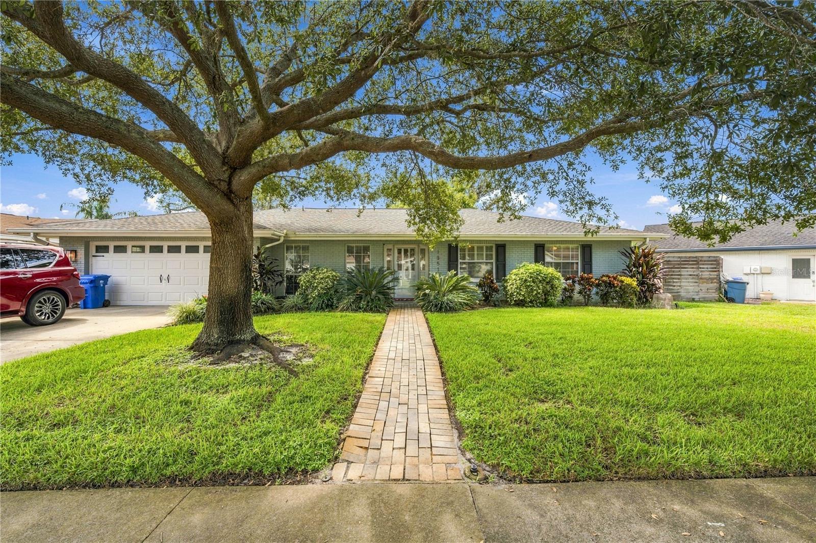 13510 Gibbons Pass photo 1
